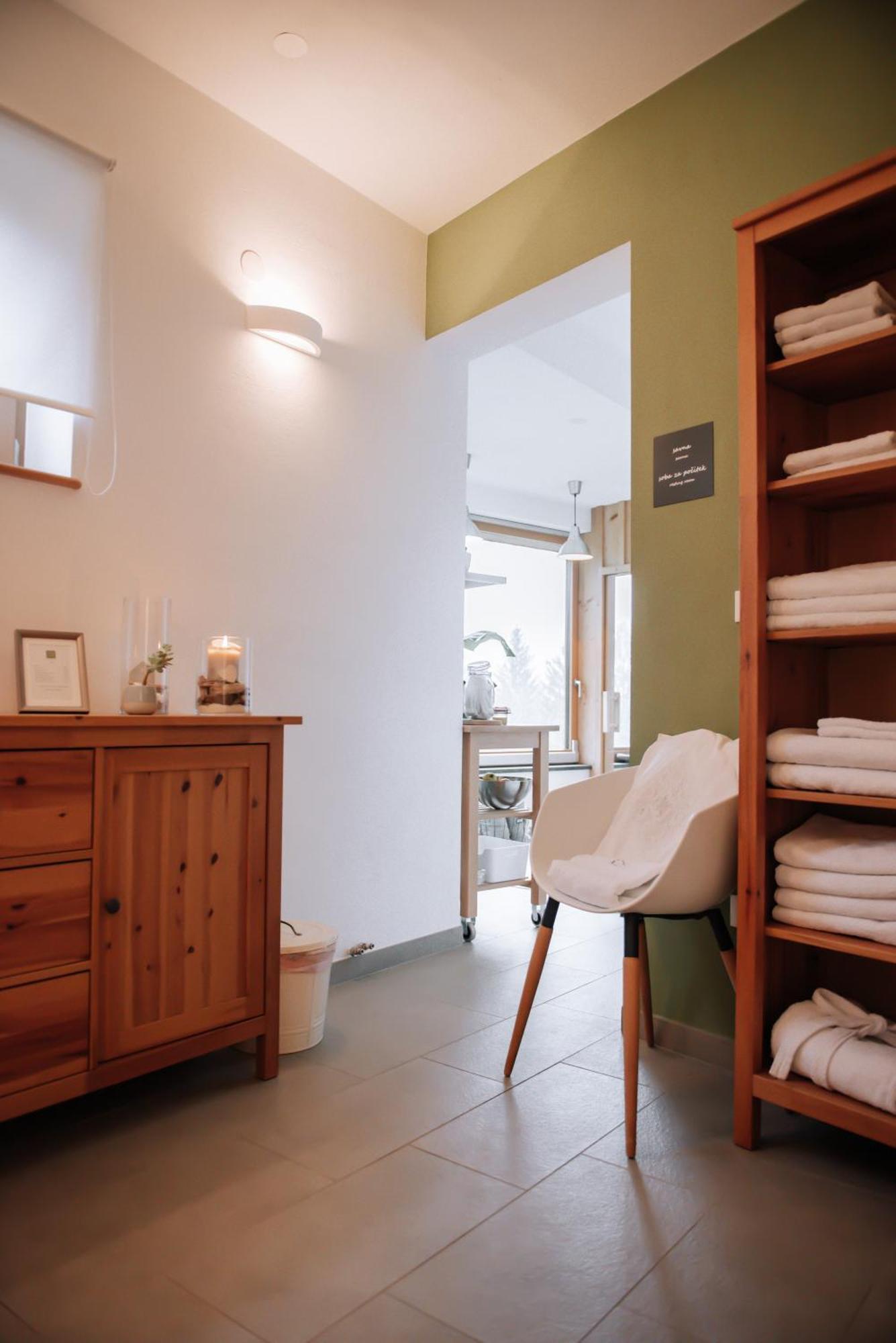 Na Kupcku Estate "Nature Reatreat & Wellness" Idrija Buitenkant foto